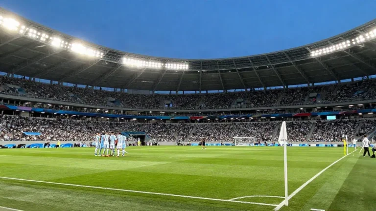 ¿Cuántos goles recibió Argentina en los oros olímpicos de 2004 y 2008?